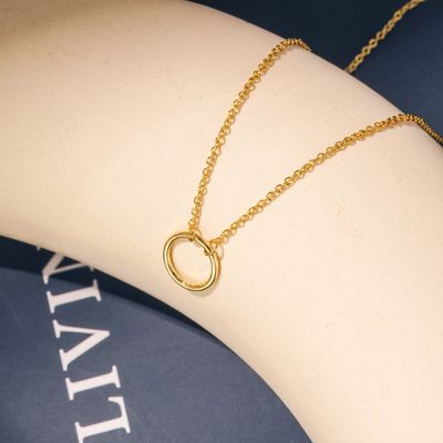 Golden Circle Necklace Gold